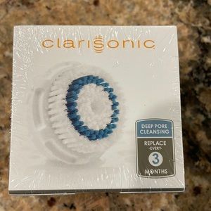 Clarisonic replacement brush head in new sealed package